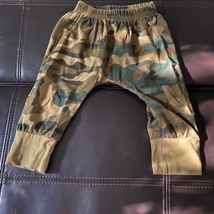 Camo pants